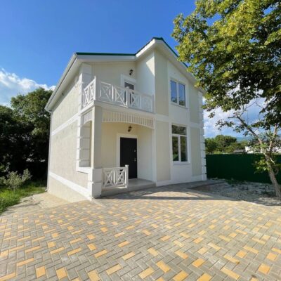 Дом 148 кв.м на земельном участке 5,2 сотки в СНТ Дружба г.Геленджик.